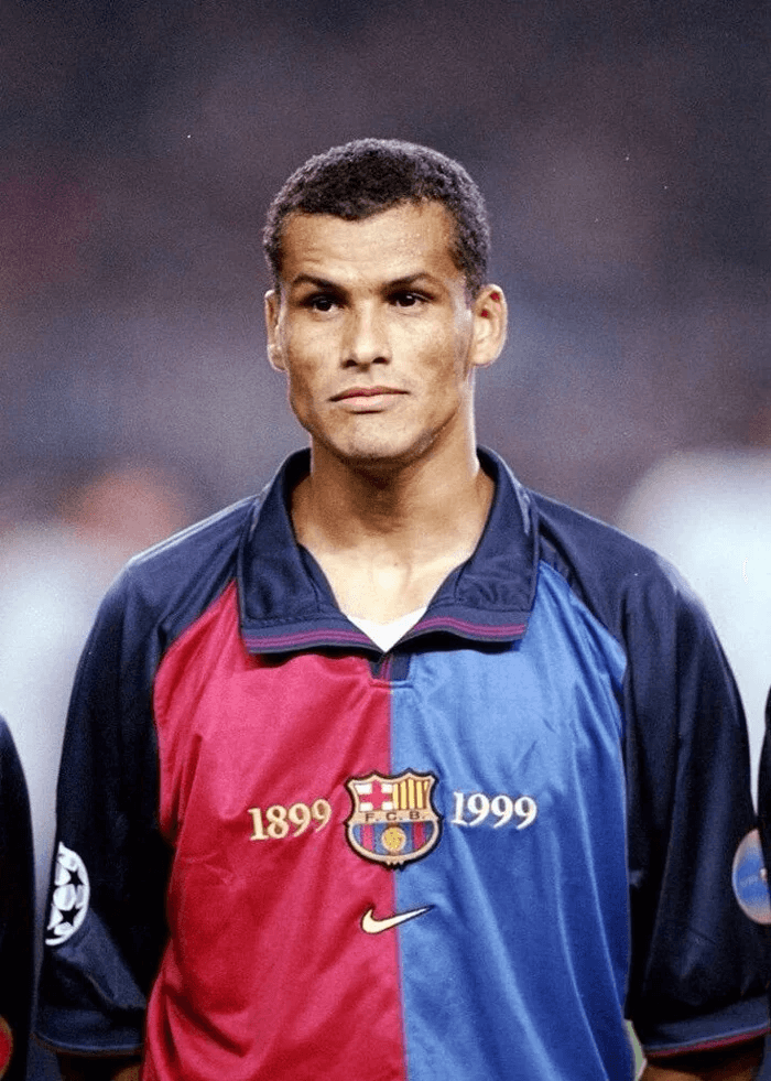 Retro 99/00 Barcelona Home Kit