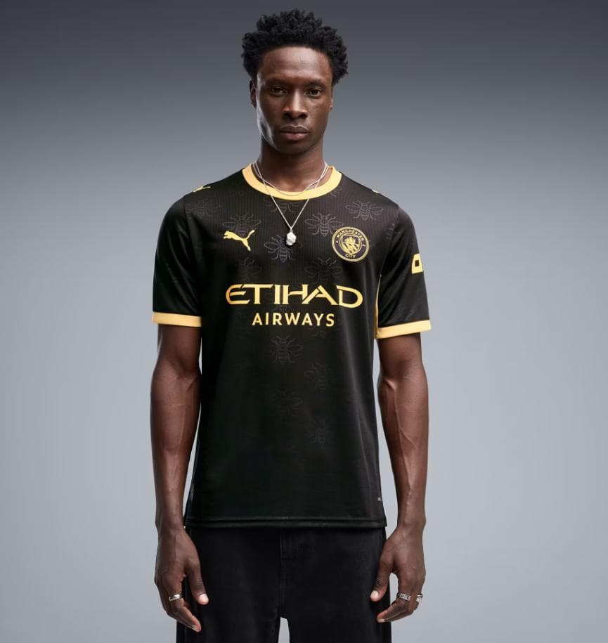 Manchester City 26/27 Away Replica Jersey - PUMA Black/Flaxen