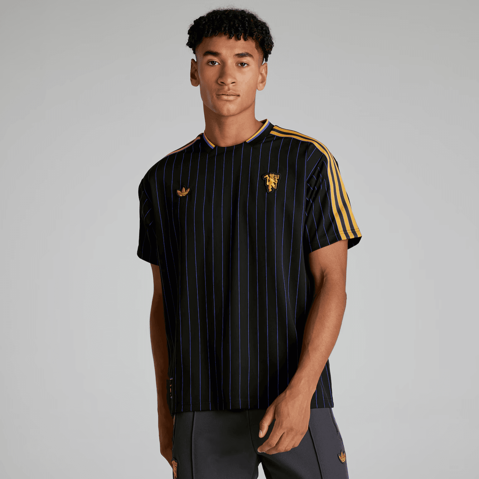 Manchester United Terrace Icons Jersey