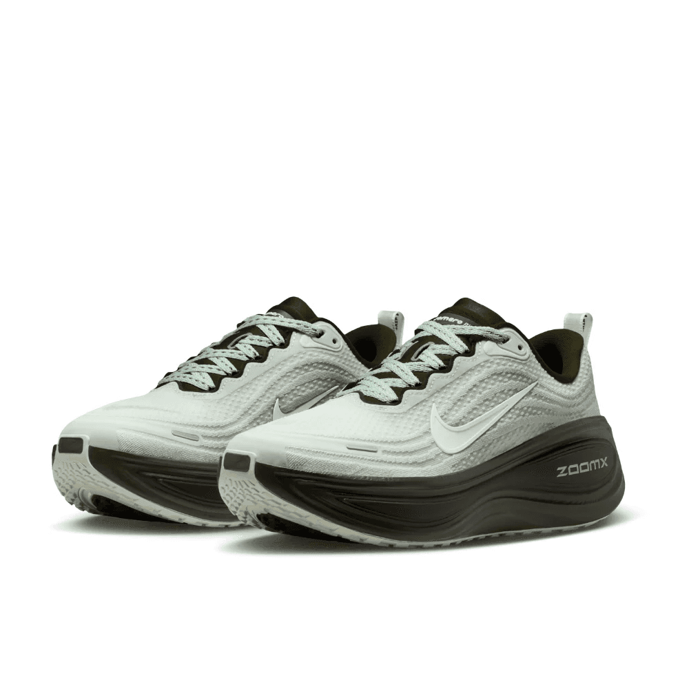 Nike Vomero Plus SE - Barely Green/Sequoia